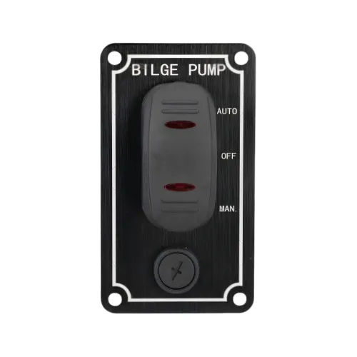 Bilgepompschakelaar_in_paneel_12_24Volt_3_standen_met_zekeringhouder