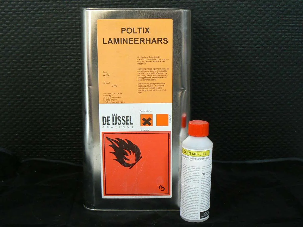Poltix_lamineer_hars_5_Kg_inclusief_harder_.C