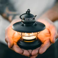Barebones_mini_Edison_kampeerlantaarn___campinglamp_Antique_Bronze_3