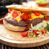 Cobb_BBQ_Snijplank_Bamboe_Hamburger