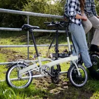 EMQ_Light_V6_0_elektrische_vouwfiets_Ice_Blue_5