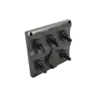 Schakelpaneel_Wave_5voudig_met_12volt_contact_waterproof